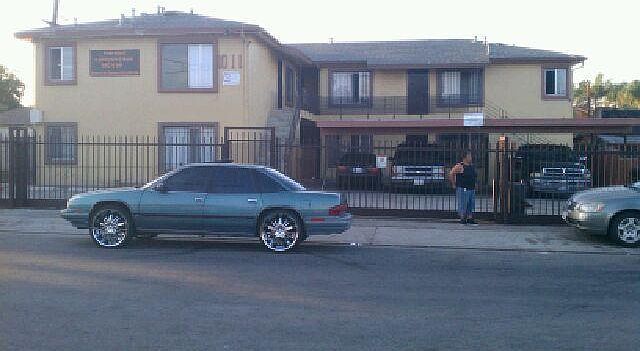 1st image of 1011 W 108th St #33hz00f9g