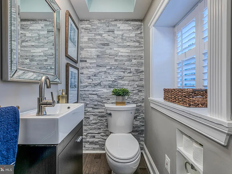 63 Academy Rd — Photo 7