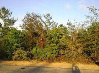 2700 Rosemont Dr, Navarre, FL 32566