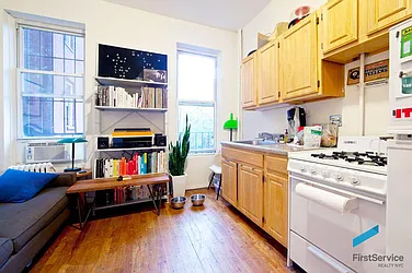 Rented by FirstService Realty (legacy)