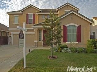 16 Sinskey Ct, Elk Grove, CA 95758