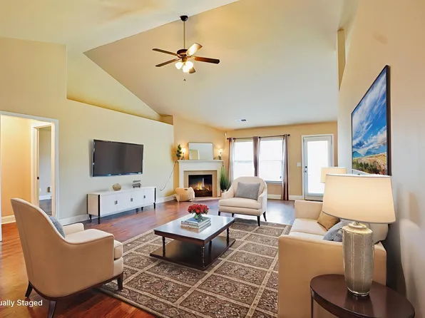 1136 Silver Creek Ln, Alabaster, AL 35007