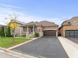 14 Plateau Dr, Brampton, ON L6R3G5