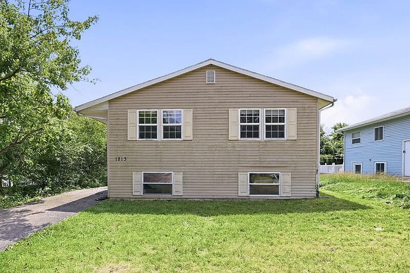 5 bed, 2.0 bath, $2,000 — Photo 1