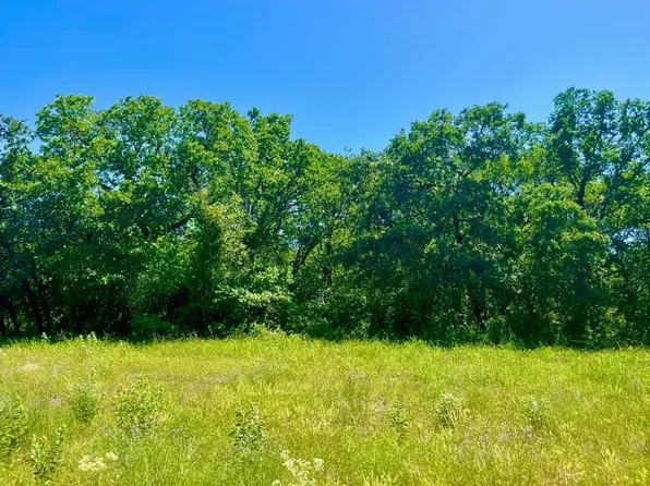 40 Kilkenny Rd, Poolville, TX 76487