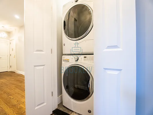 Rented by null | media 26