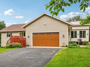 102 Cheney Ave, Endeavor, WI 53930