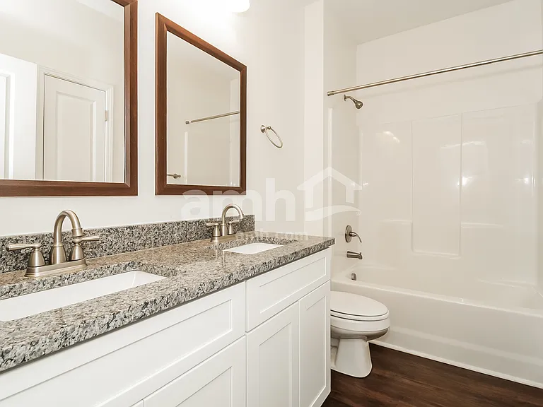 121 Coulter Woods Dr — Photo 15