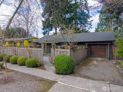 8805 27th Avenue NE, Seattle, WA, 98115