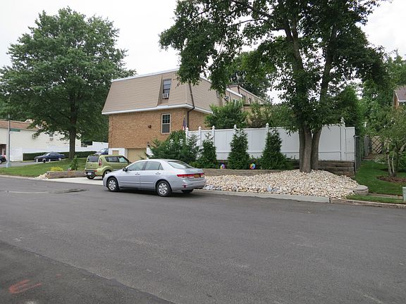 Side view of House and Yard