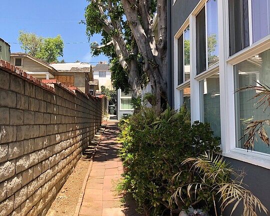 3rd image of 9017 Harratt St