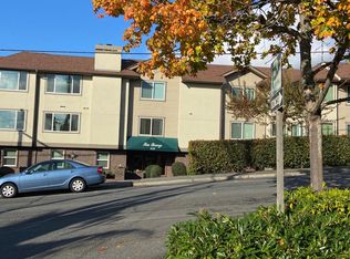 633 Main St APT 103, Edmonds, WA 98020