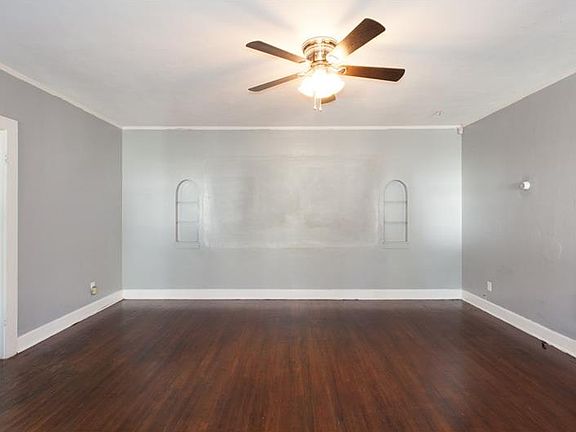 5th image of 726 19th Ave S