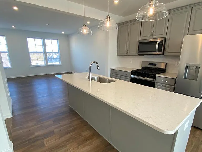37 Abigail St — Photo 8