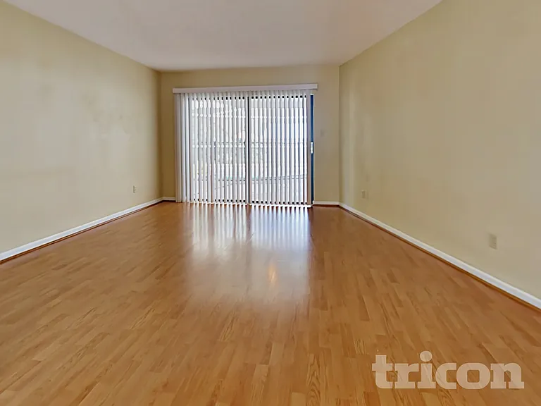610 Oakmoss Dr — Photo 16