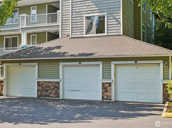 12712 Admiralty Way #C-206, Everett, WA 98204