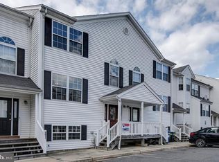 3609 Harbor Rd, Chesapeake Beach, MD 20732