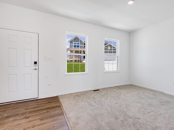 5th image of 11243 Abigail Dr