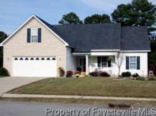 190 Rushmore Ct, Raeford, NC 28376