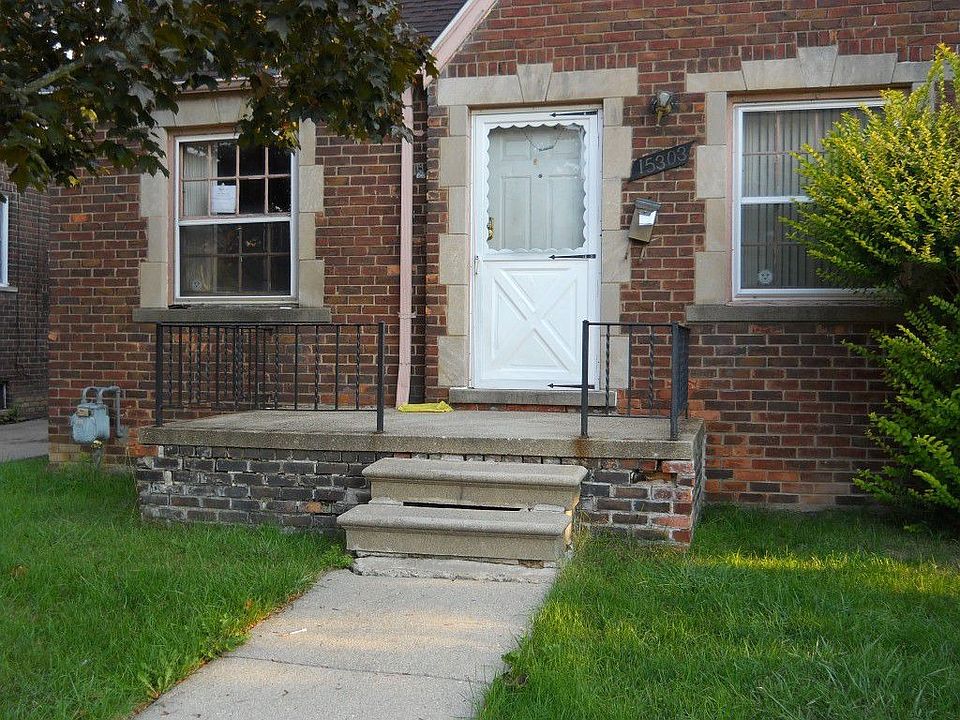 1st image of 15303 Saratoga St