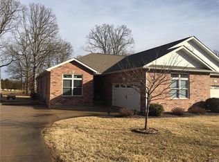 12135 Fairway Cir, Rolla, MO 65401