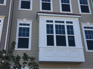 202 Apsley Ter, Purcellville, VA 20132