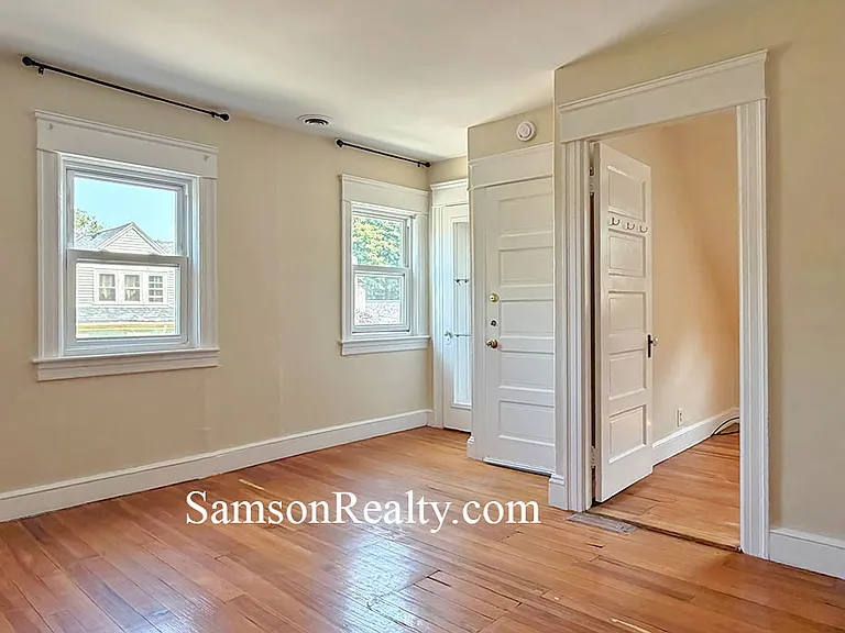 149 University Ave #3 — Photo 11