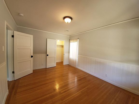 5th image of 1506 Kalmia St