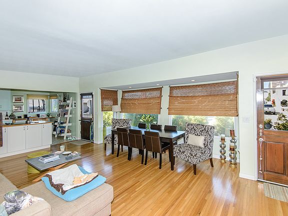 3rd image of 256 Longfellow Ave