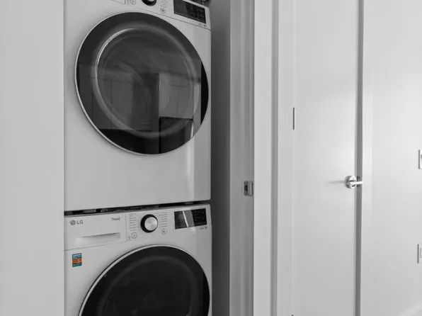 99 Fleet Place image 3 of 40