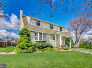365 McAdoo Ave, Hamilton, NJ 08619