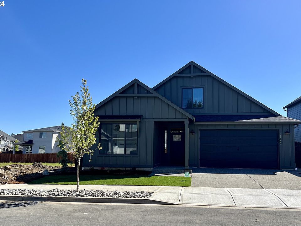 1st image of 17009 NE 81st St