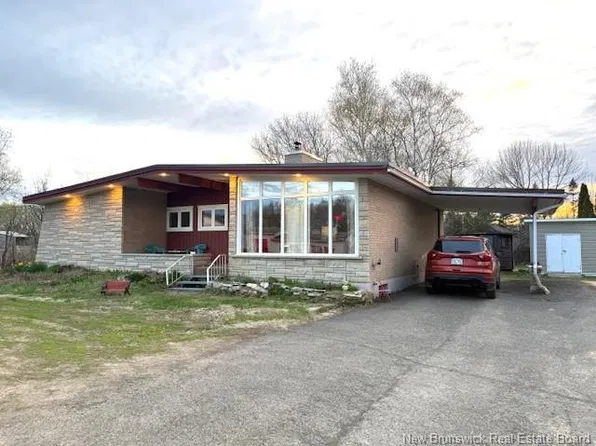 114 Principale St, Eel River Crossing, NB E8E 1T1
