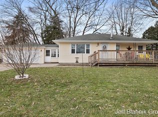 703 Cloverdale Ave NW, Grand Rapids, MI 49534