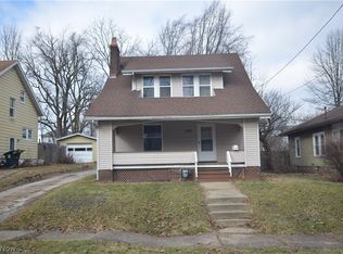 1591 Pilgrim St, Akron, OH 44305