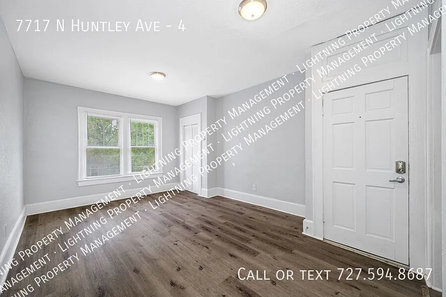 Renovated Two-Bedroom in the Heart of Old Seminole Heights — Photo 3