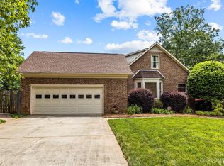 5205 Rocky River Rd, Charlotte, NC 28215