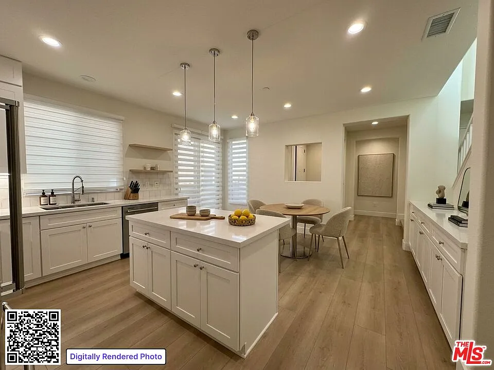 3 bed, 2.5 bath, 1703 sqft, $4,700 — Photo 4