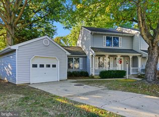 496 Twin Cove Ln, Dowell, MD 20629