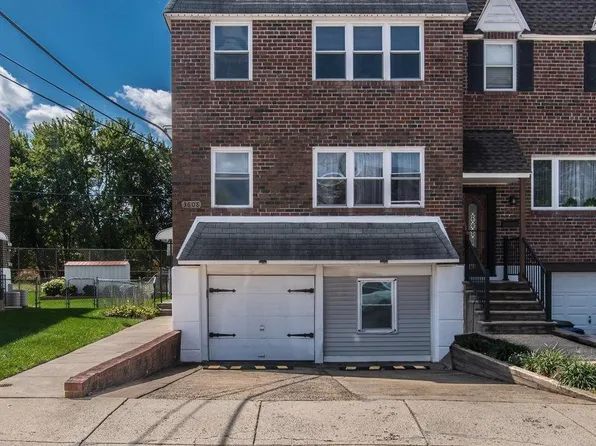 3608 Genesee Dr, Philadelphia, PA 19154