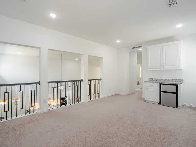 6642 Gavin Dr — Photo 15