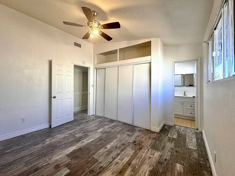 25189 Gentian Ave — Photo 12