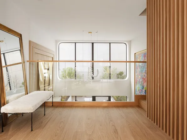 76 South 2nd Street image 18 of 37