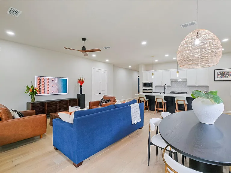 2310 Precision Ln — Photo 16