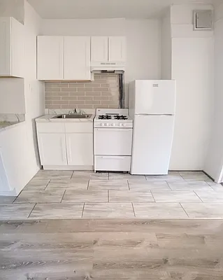 Rented by New York Residence | media 7