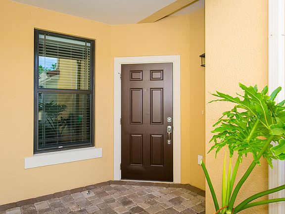 4th image of 18 Fawn Gully Ln #G