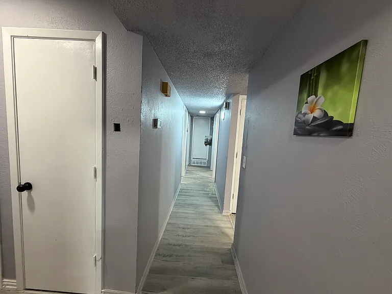 110 Cimarron Ln — Photo 16