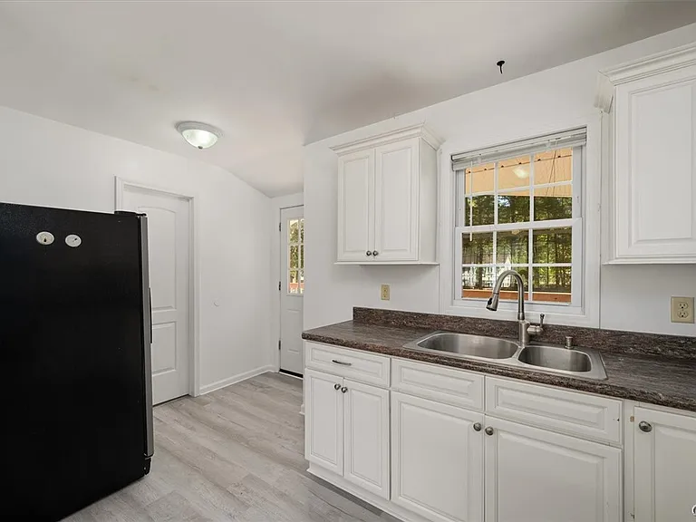 6438 Monument Rd — Photo 11
