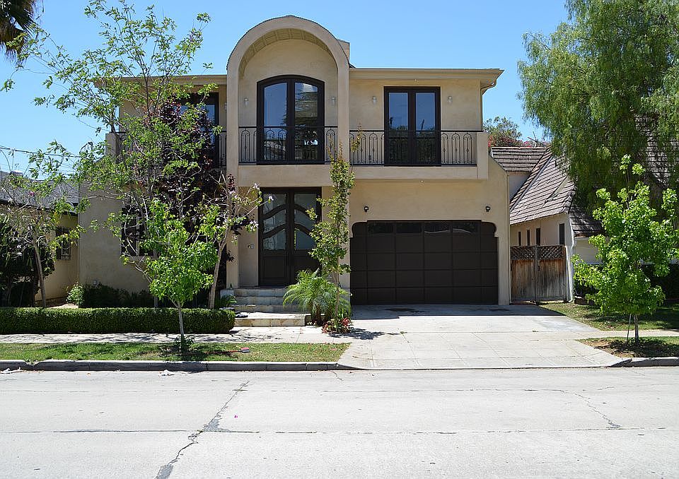 1st image of 1233 S Castello Ave