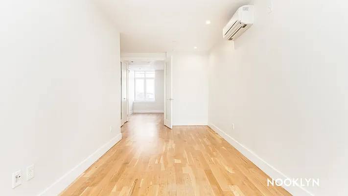 Rented by Nooklyn NYC LLC | media 15